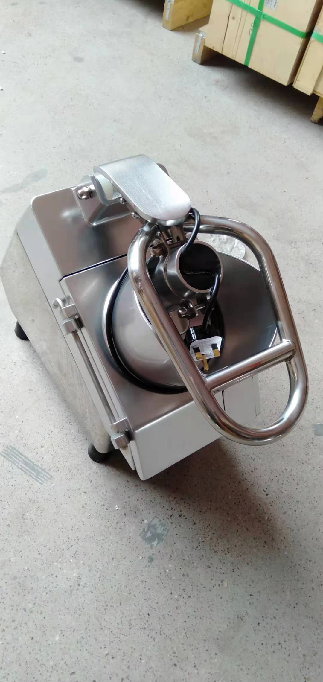 Une bonne machine de coupe de légumes de fruit doit être faite des 304 pannea...