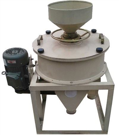 Machine à décortiquer le sarrasin amer