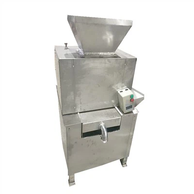 Presse-agrumes professionnel au citron vert