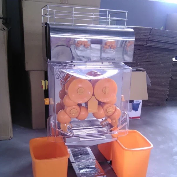Lemon Juicing Machine