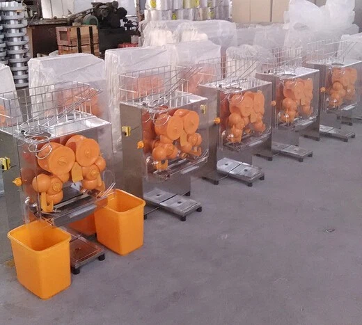 Lemon Juicing Machine