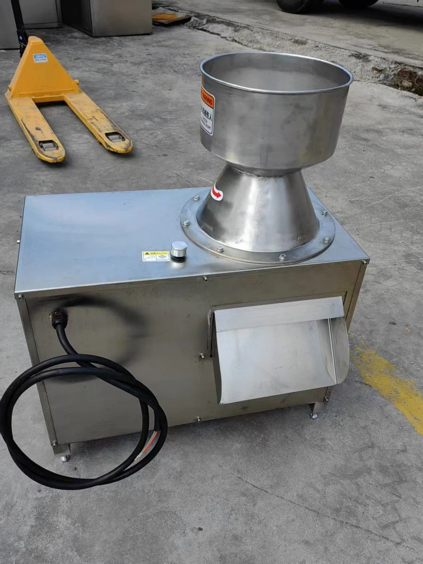 coconut grinder 4